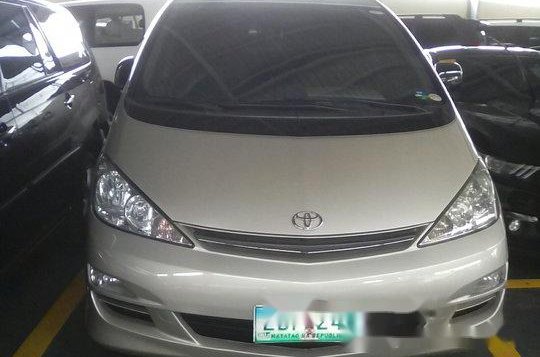 Beige Toyota Previa 2005 for sale in Pasig-1