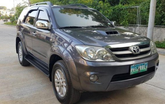 Selling 2nd Hand Toyota Fortuner 2007 in Lipa-1