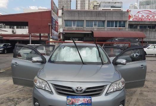 Toyota Altis 2012 Automatic Gasoline for sale in Makati-6