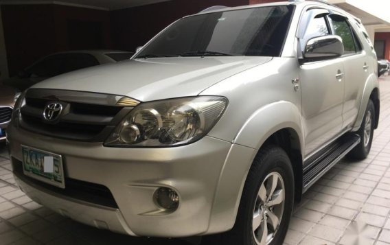 Used Toyota Fortuner 2007 at 110000 km for sale