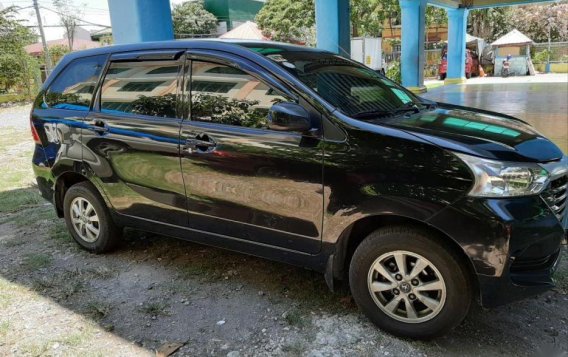 Selling Used Toyota Avanza 2016 in Parañaque-2