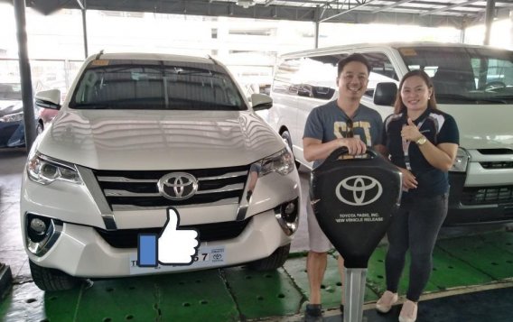 Selling Toyota Fortuner 2019 Automatic Diesel in Pasig-2