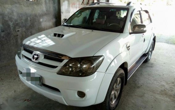 2nd Hand Toyota Fortuner 2006 at 92000 km for sale in La Trinidad