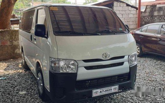 Selling White Toyota Hiace 2018 at 15000 km in Quezon City