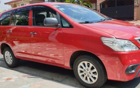 Sell Red 2015 Toyota Innova in Quezon City
