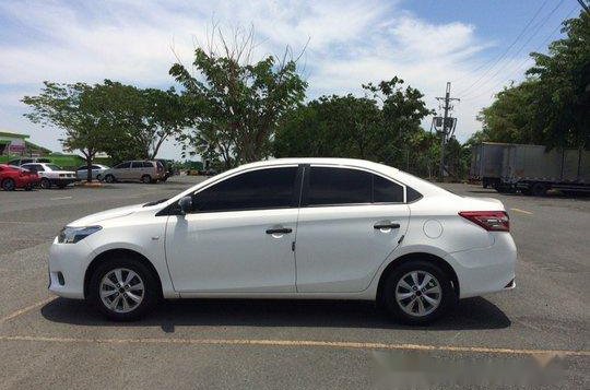 Selling White Toyota Vios 2014 in Los Banos-4