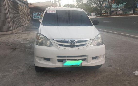 Selling 2nd Hand Toyota Avanza 2013 in Quezon City-2