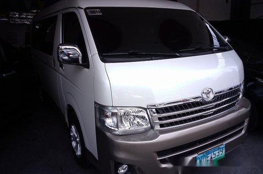 Sell White 2014 Toyota Hiace at Automatic Diesel at 37833 km in Quezon City