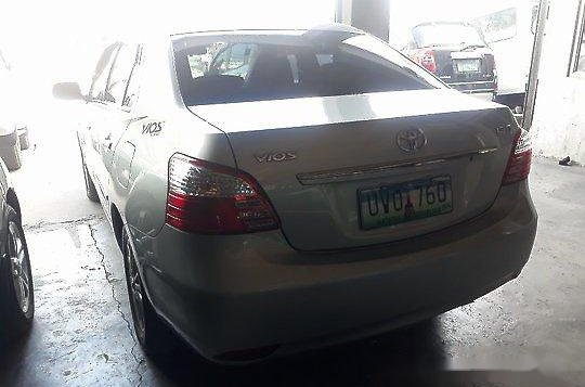 Selling Silver Toyota Vios 2013 Manual Gasoline for sale-4