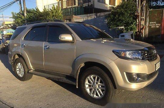 Selling Toyota Fortuner 2014 at 36000 km for sale-1