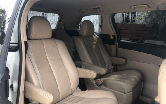 Selling Toyota Previa 2013 Automatic Gasoline in Parañaque-4