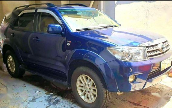 2nd Hand Toyota Fortuner 2009 Automatic Diesel for sale in San Juan