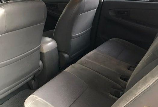 2nd Hand Toyota Innova 2013 at 50000 km for sale-5