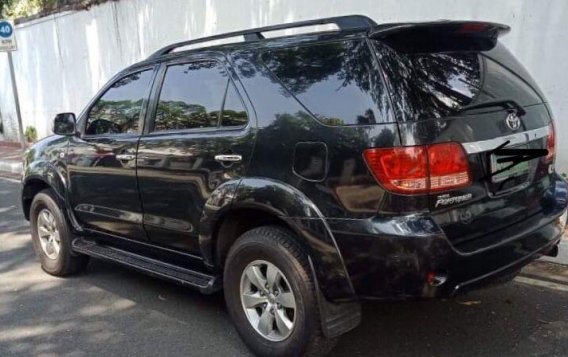 Selling Toyota Fortuner 2006 Automatic Diesel in Manila-5