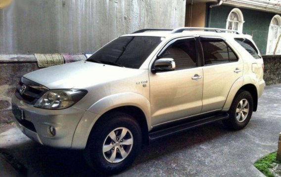 Selling 2nd Hand Toyota Fortuner 2006 in Bocaue-4