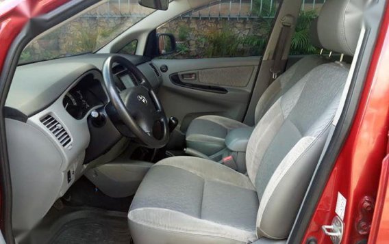 Sell 2nd Hand 2010 Toyota Innova at 80000 km in San Fernando-1