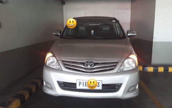 2nd Hand Toyota Innova 2011 at 70000 km for sale in Caloocan-2