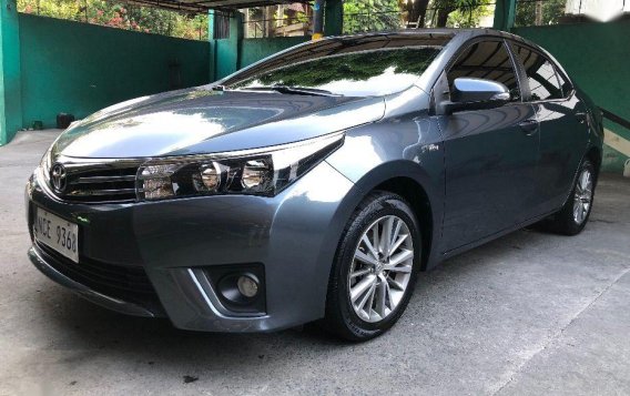 Selling 2nd Hand Toyota Altis 2016 in Quezon City-3