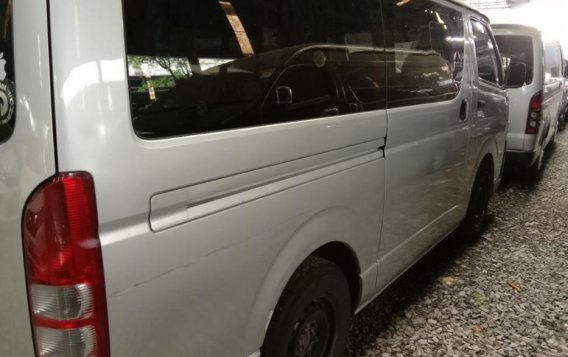 2nd Hand Toyota Hiace 2016 at 143000 km for sale in Quezon City-2