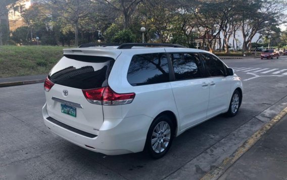 Toyota Sienna 2014 Automatic Gasoline for sale in Manila-9