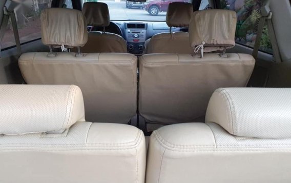 2nd Hand Toyota Avanza 2012 for sale in Manila-5