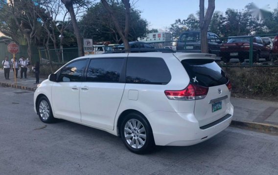 Toyota Sienna 2014 Automatic Gasoline for sale in Manila-8