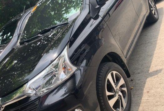 Black Toyota Avanza 2018 for sale in Automatic-2