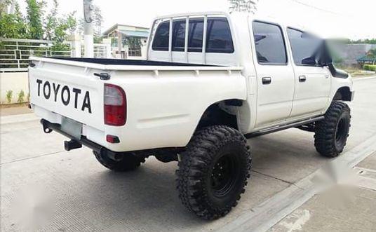 2000 Toyota Hilux for sale in Manila-4