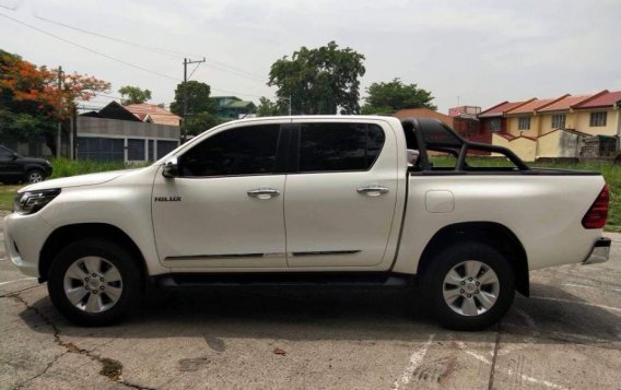 Selling 2nd Hand Toyota Hilux 2018 in Las Piñas-3