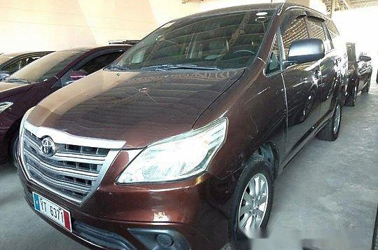 Selling Brown Toyota Innova 2016 Automatic Diesel at 38000 km in Cebu City-1