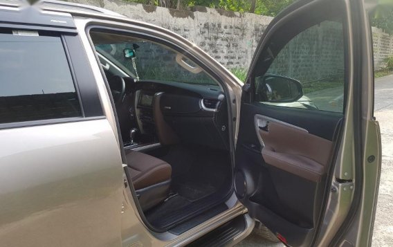 2nd Hand Toyota Fortuner 2018 for sale in Malabon-10