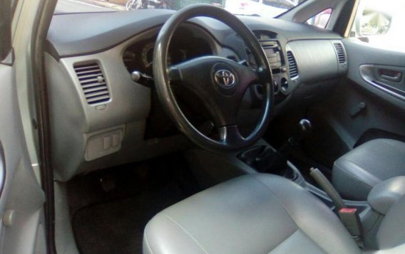 2009 Toyota Innova for sale in Mandaluyong-5