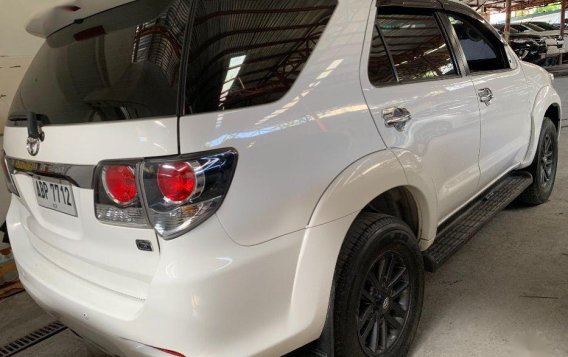 Sell White 2016 Toyota Fortuner at Manual Diesel at 13000 km in Quezon City-1