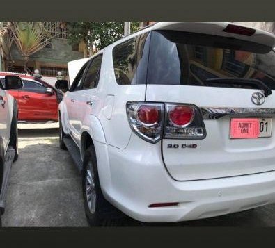 Toyota Fortuner 2012 Automatic Diesel for sale in Manila-1