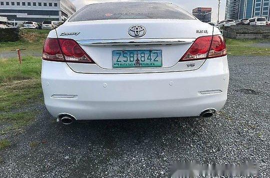 Sell White 2008 Toyota Camry at Automatic Gasoline at 85000 km for sale-3