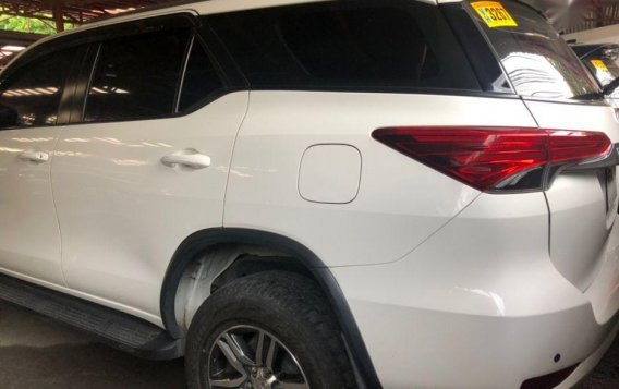 Selling 2nd Hand Toyota Fortuner 2017 Automatic Diesel at 20000 km in Quezon City-4