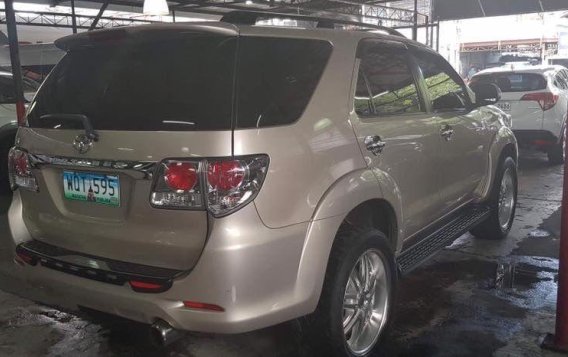 Selling Toyota Fortuner 2014 Automatic Diesel in Quezon City-3