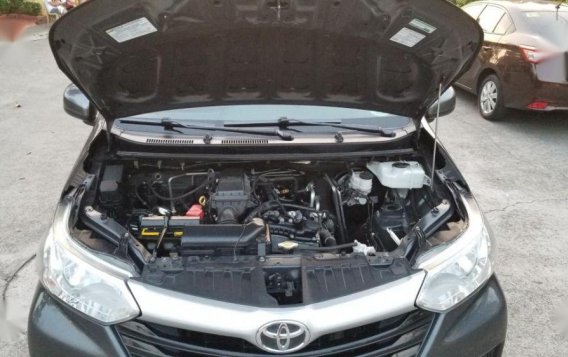 Selling Toyota Avanza 2017 Manual Gasoline in Caloocan-1