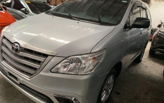 Selling Silver Toyota Innova 2016 Manual Diesel in Quezon City