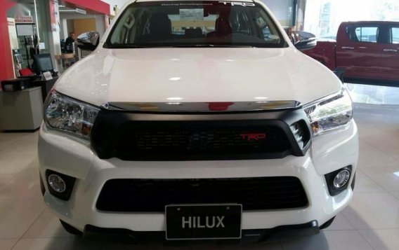 Selling Toyota Hilux 2019 in Manila