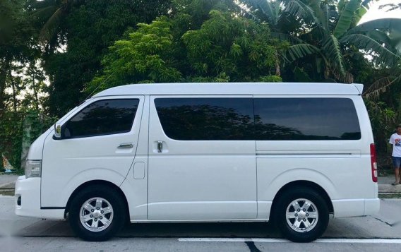 2nd Hand Toyota Hiace 2013 Automatic Diesel for sale in Tanza-3