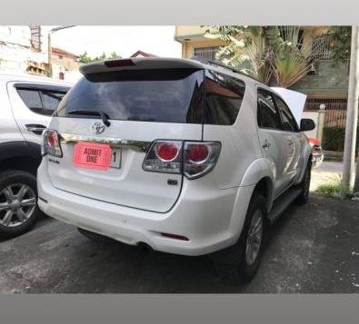 Toyota Fortuner 2012 Automatic Diesel for sale in Manila-2