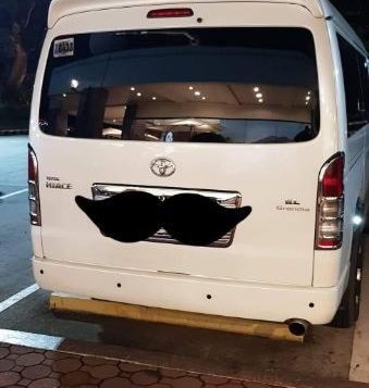 2nd Hand Toyota Hiace 2013 at 74000 km for sale in Lucena-3