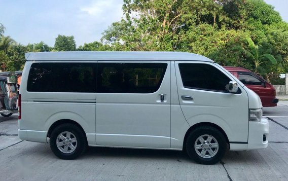 2nd Hand Toyota Hiace 2013 Automatic Diesel for sale in Tanza-4