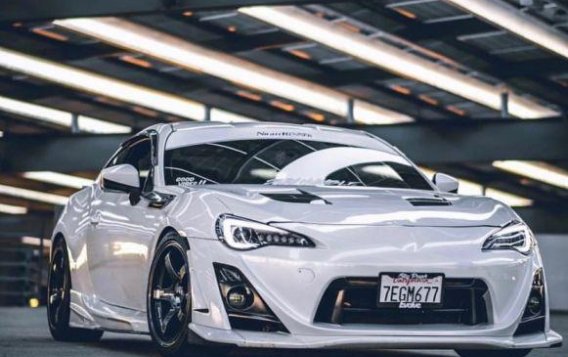 Selling 2nd Hand Toyota 86 in Quezon City