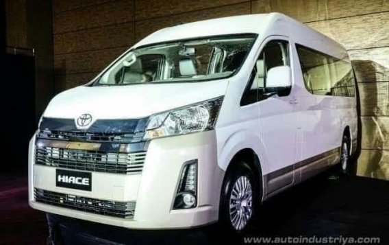 Sell Brand New 2019 Toyota Hiace Automatic Diesel in Makati-5