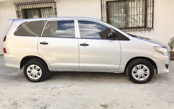 Toyota Innova 2013 Manual Diesel for sale in Quezon City-4