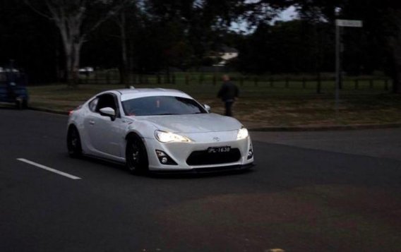 Selling 2nd Hand Toyota 86 in Quezon City-1