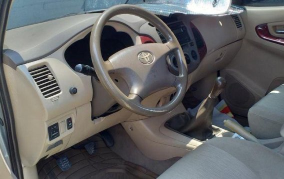 Toyota Innova 2005 Manual Gasoline for sale in Quezon City-2