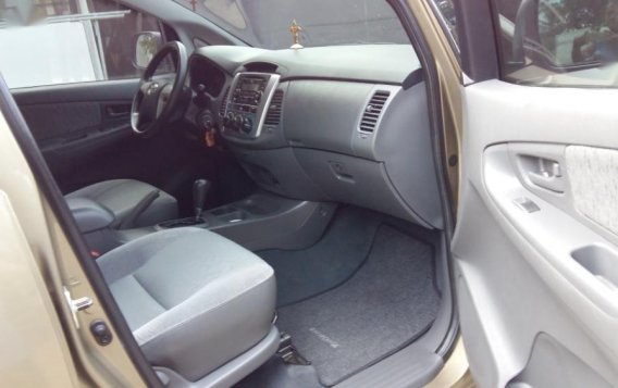 Selling Toyota Innova 2013 at 60000 km in San Antonio-5